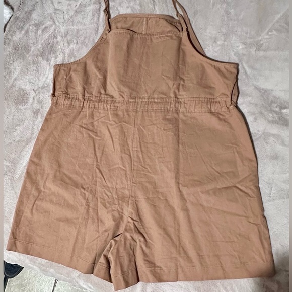 DAZY OVERALL SHORT KHAKI/SIZE M - Picture 10 of 13